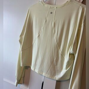 Lululemon top